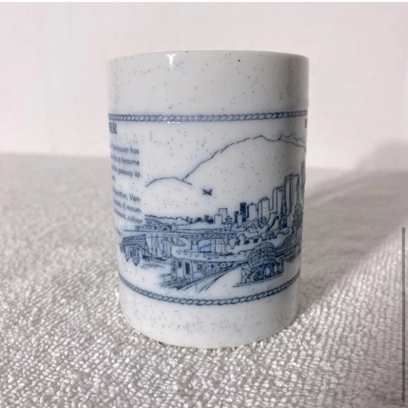 Vintage Capilano Vancouver Souvenir Mug - Picture 5 of 10